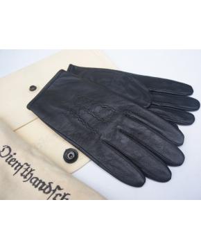 GERMAN ARMY OFFICER’S GLOVES